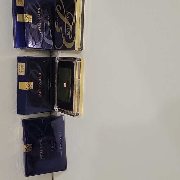 Estee Lauder peachy keen PC blush 08 per item - Picture 3 of 5